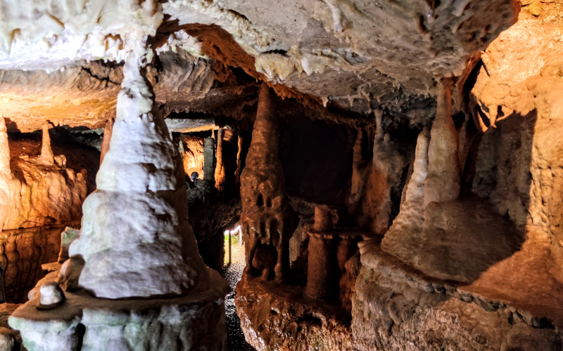 Höhle