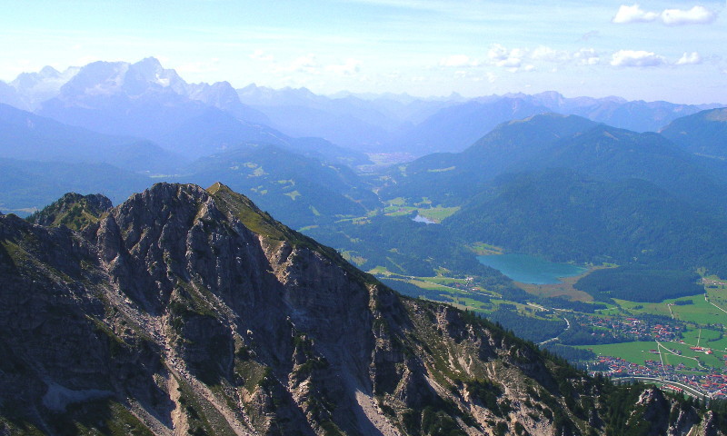 Blick von der Schöttelkarspitze